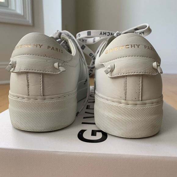 Givenchy Urban White Sneaker size 37 (7) - Picture 3 of 6